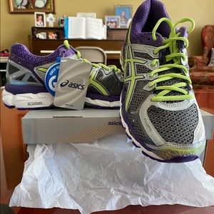 ASICS Gel Kayano 21 womans size 8.5